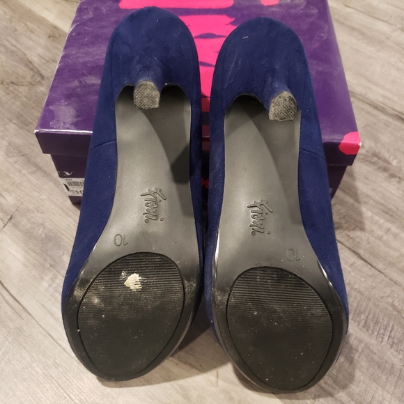 Fioni Dark Blue velvety shoes - Picture 7 of 7